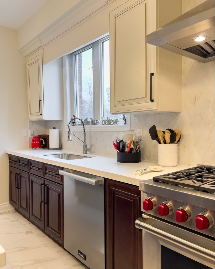 Antique White Finish with Bristol Chocolate