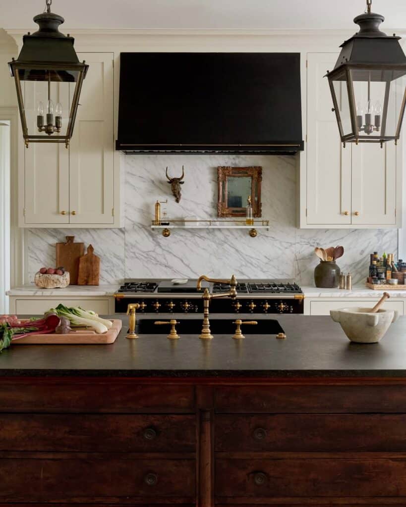 Antique White Kitchen Cabinets With a Contrasting Island