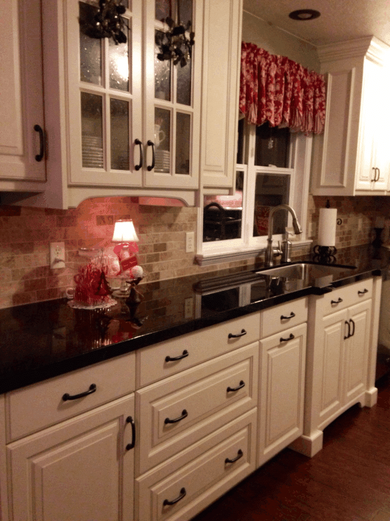 Dark Hardware with Off-White Cabinetry
