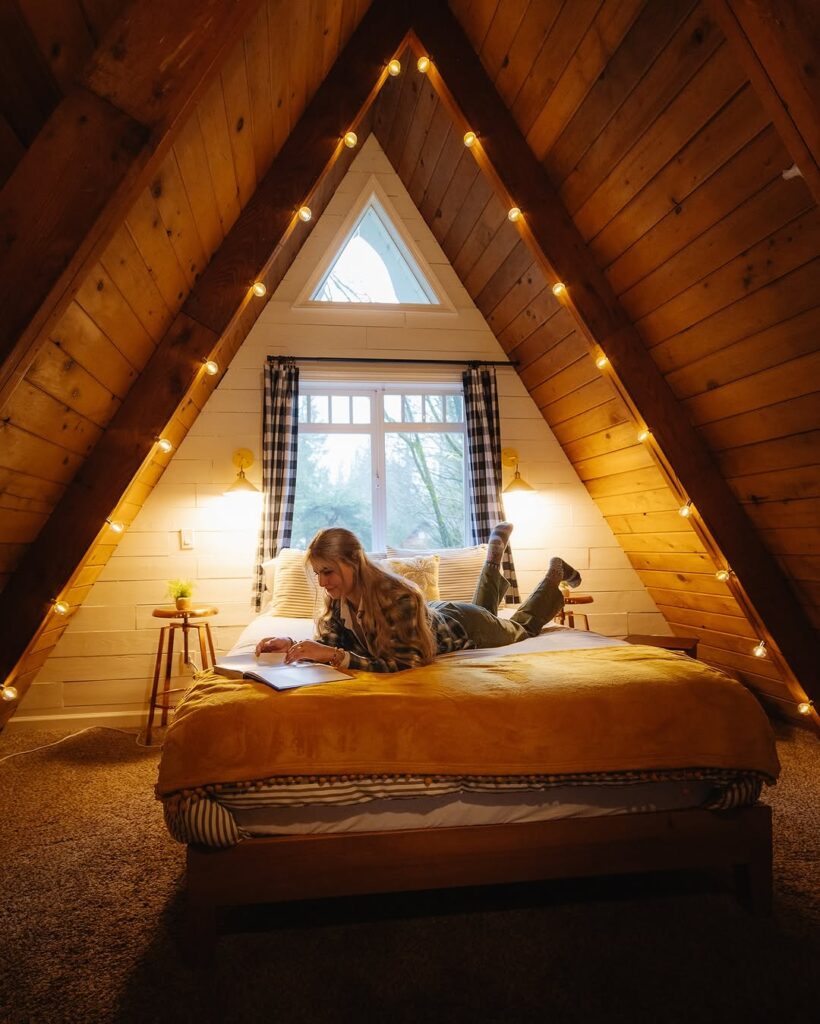 A Frame Retreat for Reading with String Lights