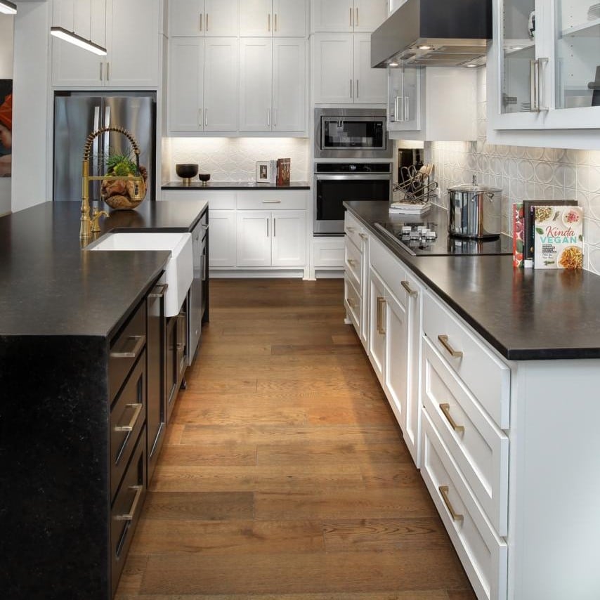 Black Countertops White Cabinets