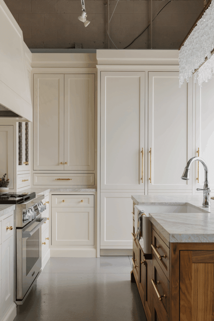 Beige Cabinets and Mixed Metals