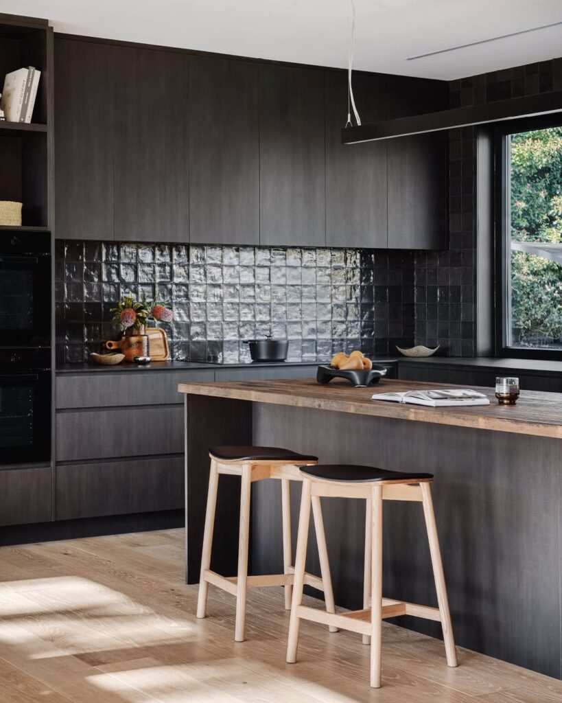 Scandi-Grey Handleless Scandinavian Cabinetry