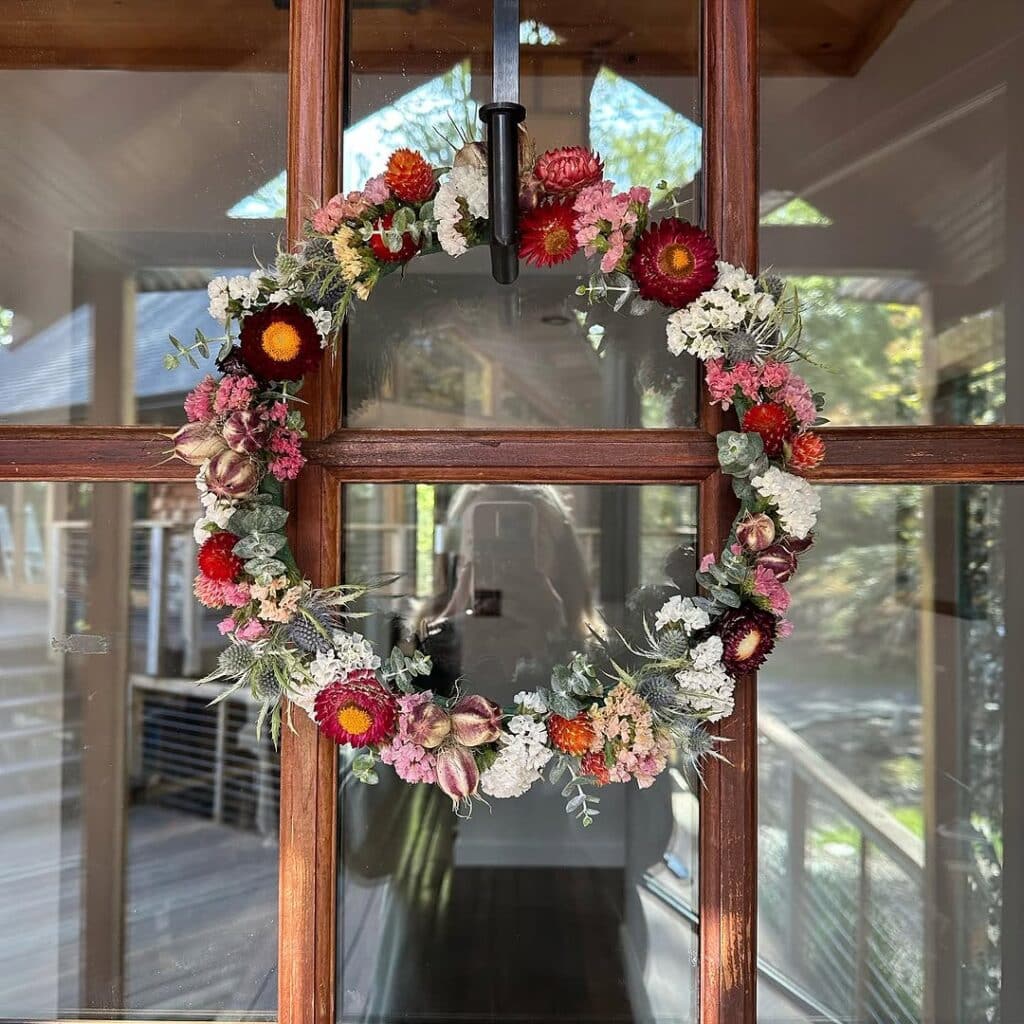 Asymmetrical Late-Season Meadow Wreath