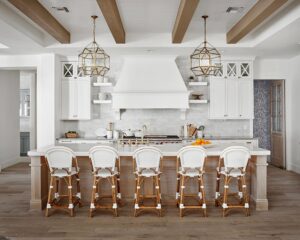 20 On-Trend White and Wood Farmhouse Kitchens