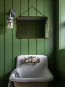20 Fabulous and Bold Powder Room Color Ideas