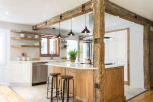 25 Dreamy Wood and White Kitchen Ideas