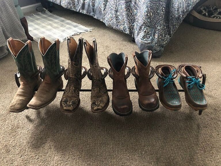 30 Easy DIY Shoe Rack Ideas for an Organized Home