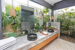 15 Modern Ways to Use Concrete in Your Bathroom