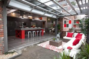 20 Luxurious and Modern Outdoor Space Ideas