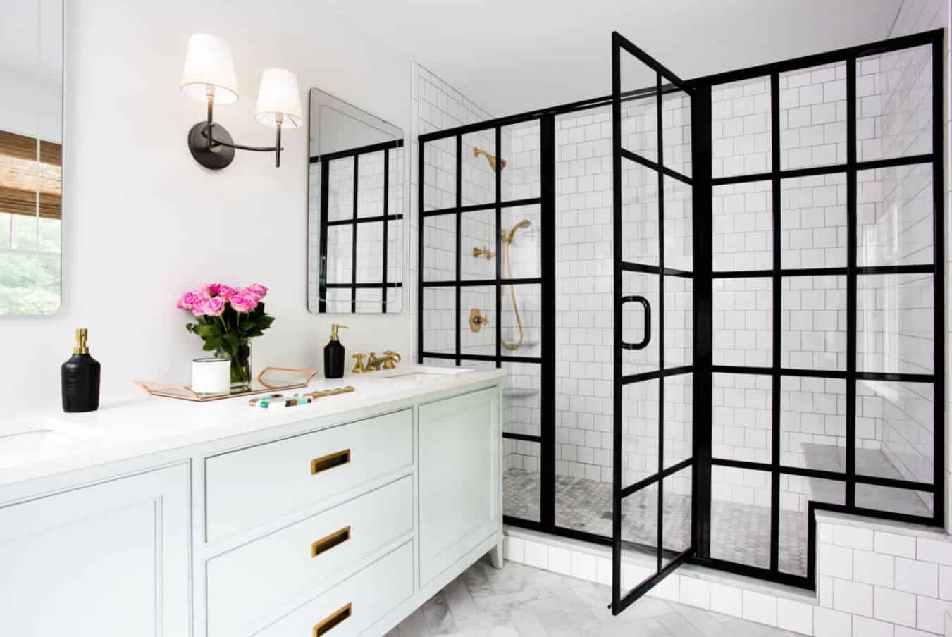 intricate bathroom
