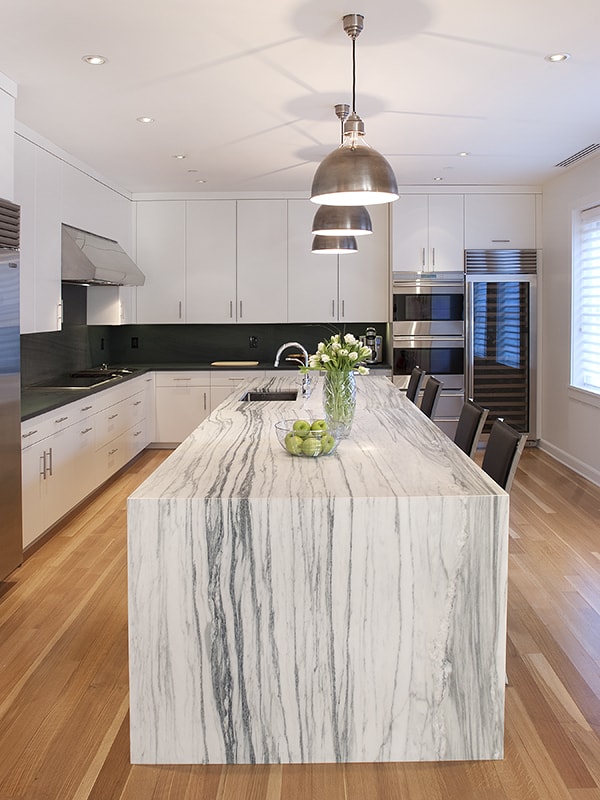 marble kitchen island