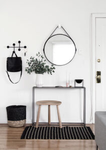 25 Inspiring Minimalist Entryway Ideas to Ditch the Clutter