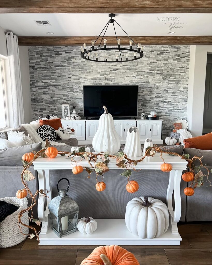Neutral Autumn Console