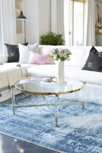 15 Stylish Coffee Table Ideas for Small Apartments