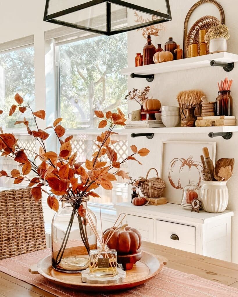 Amber Cinnamon Leaf Shelf Display