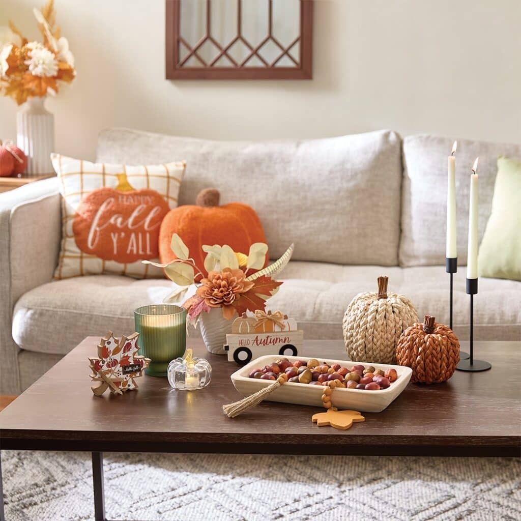 Fall Felt Pumpkins in a Beaded Tray