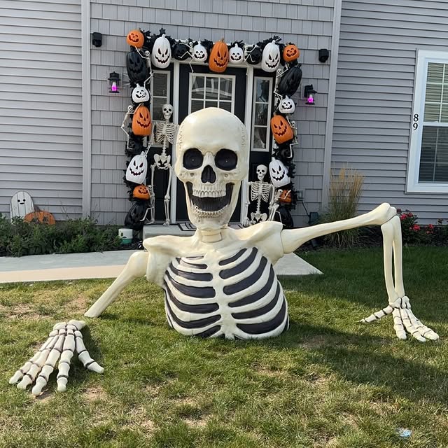 Ghost Skeleton Archway