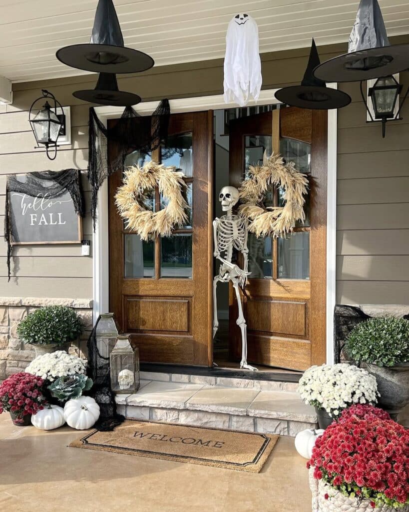 Halloween Neutral Haunt