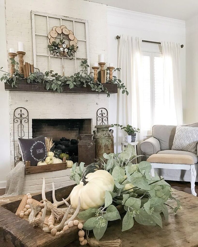 Neutral Farmhouse Tray Centerpiece