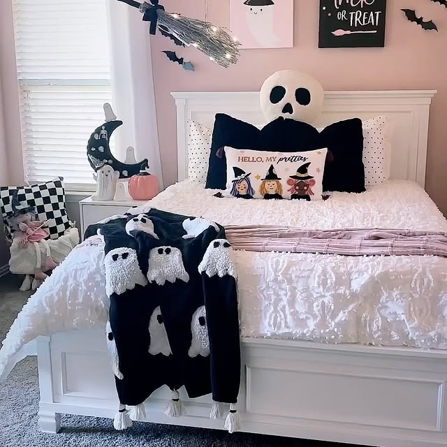 Pastel Witchy Ghost Bedroom