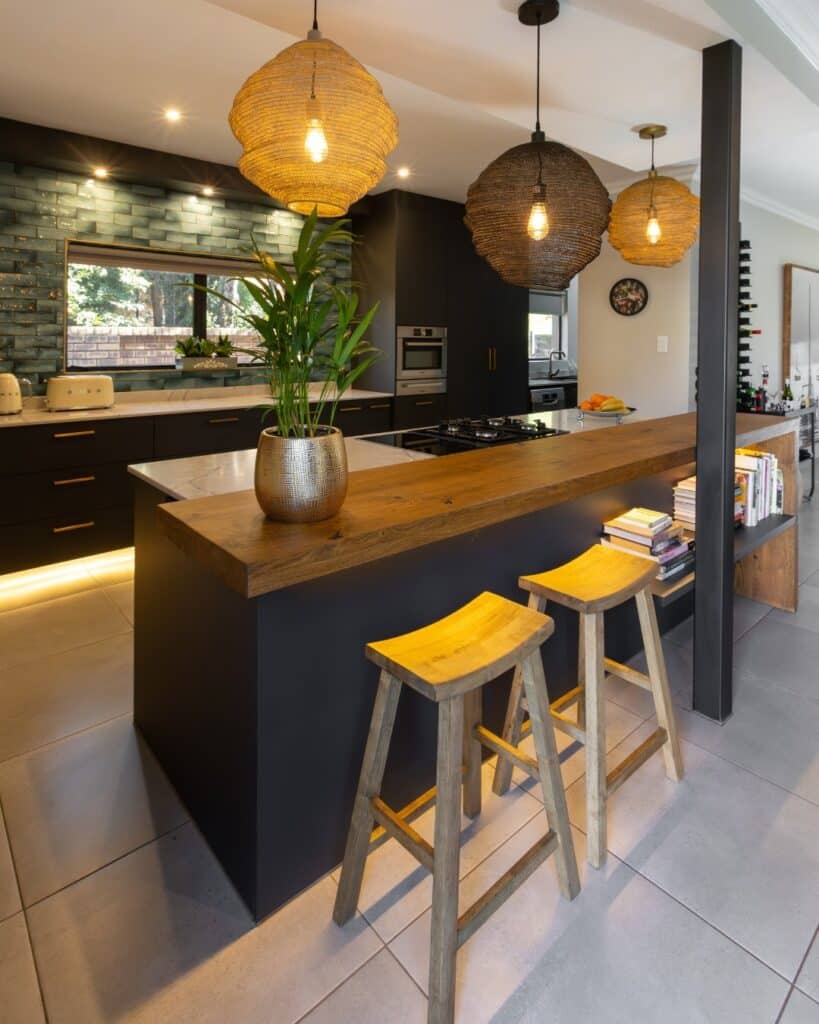 Built-In Cabinet Lighting