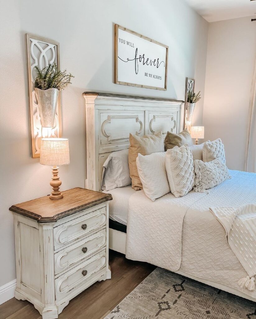 Weathered Cream Wood and Knit Layers