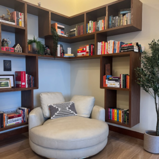 20 Timeless Black and White Bathroom Ideas