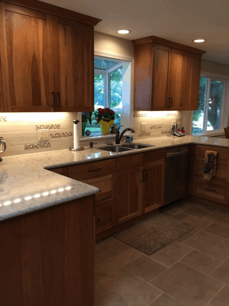 Hickory Under Cabinet Lights
