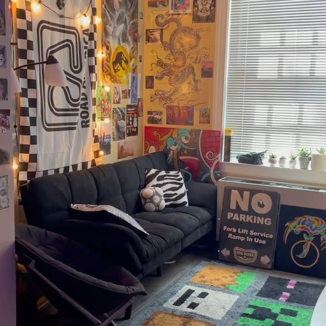 Alternative Artwork Lounge