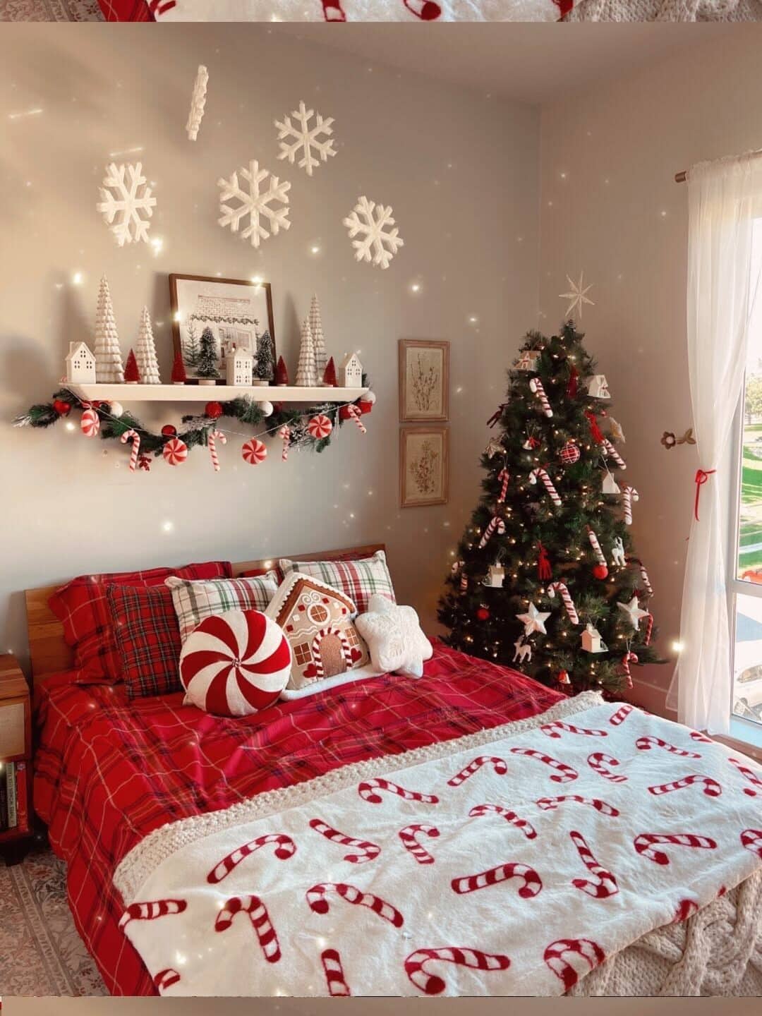 Candy Cane Peppermint Christmas Bedroom