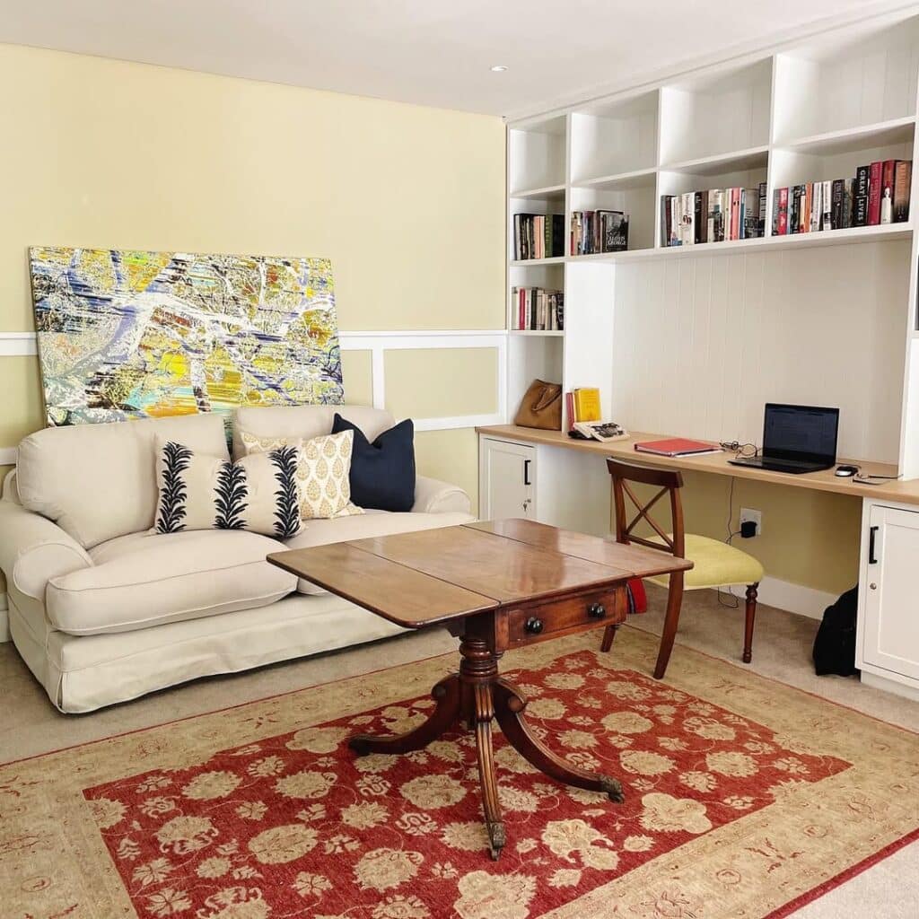 Classic Built In Workspace and Seating Layout