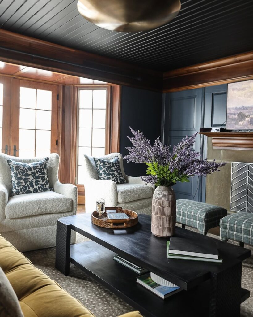 Classic Wood Trim in a Navy Paneled Lounge