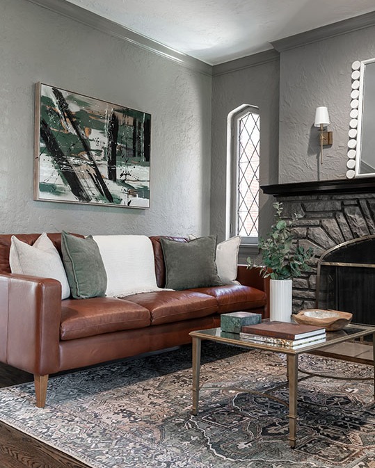 Cognac warmth in a textured Greystone living room