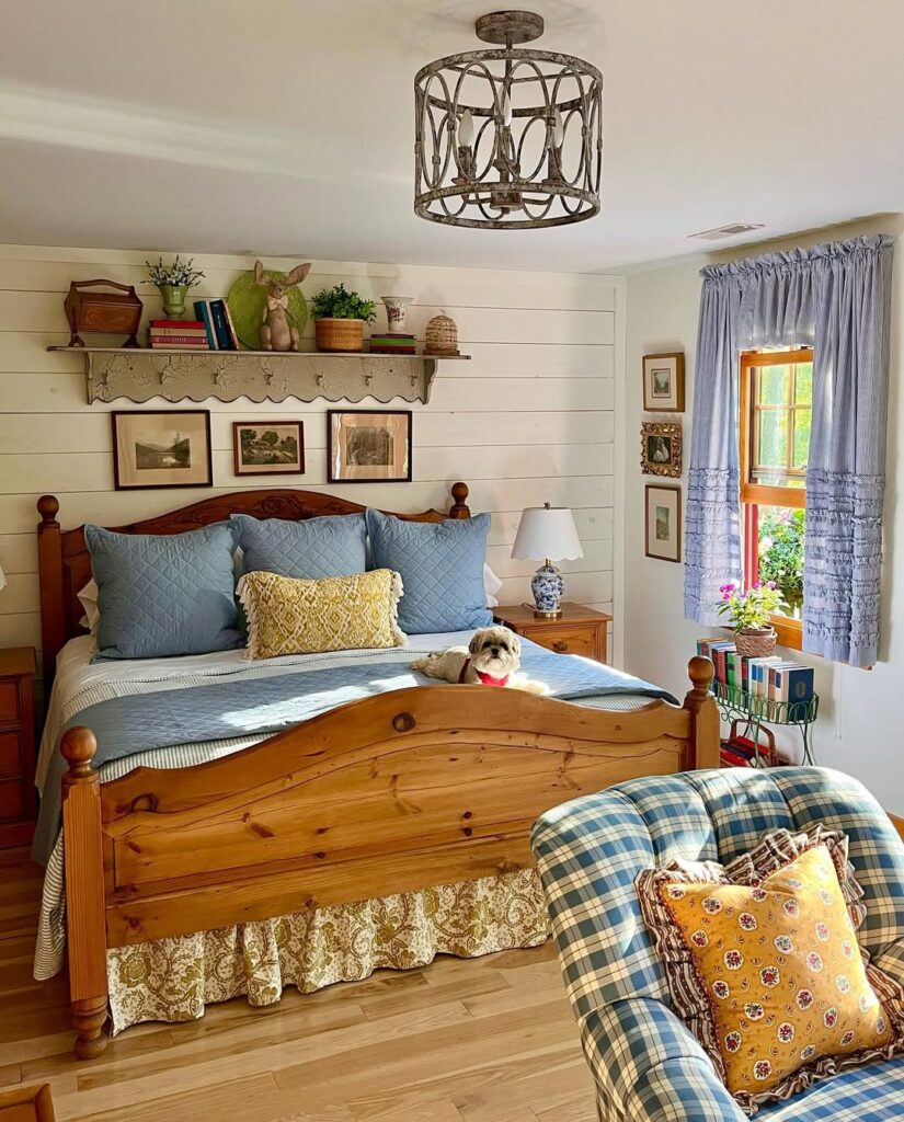 Cottage Bedroom With Plaid Bedding