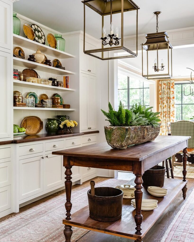 Displayed Open Shelves