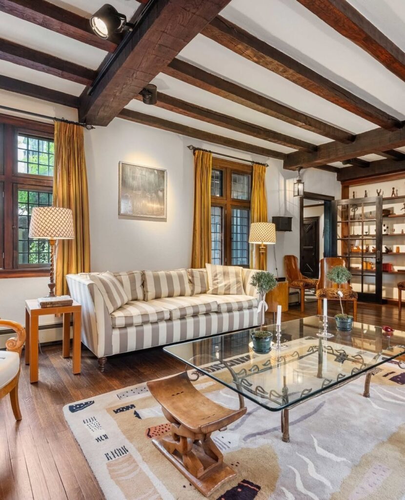 Exposed Beams