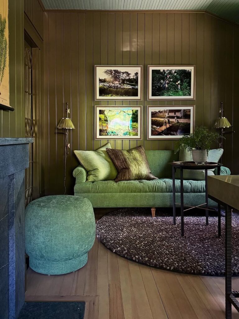 Forest Green Cocooned Sitting Nook
