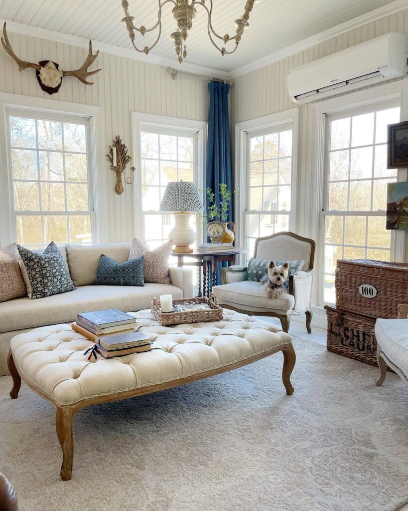 French Country Linen Layered Bergère Lounge