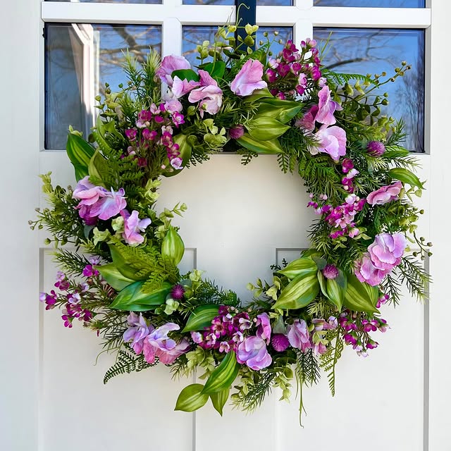 Meadow Wildflower Ring Wreath