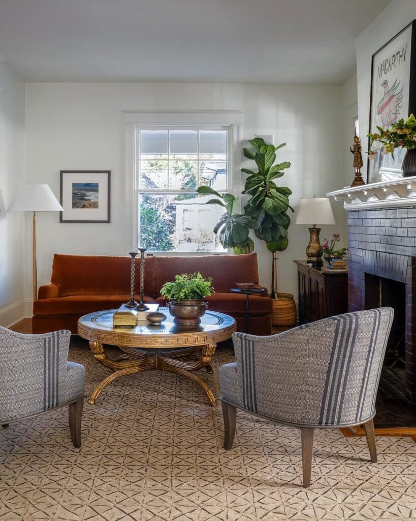 Mid-Century Living Room Warmth and Classic Poise