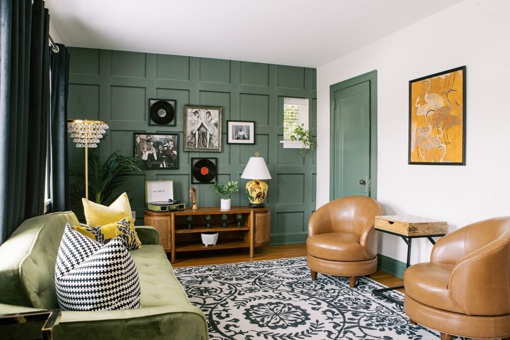 Midcentury Forest Green Lounge