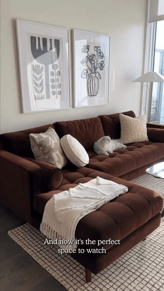 Minimal Tufted Brown Sofa Lounge