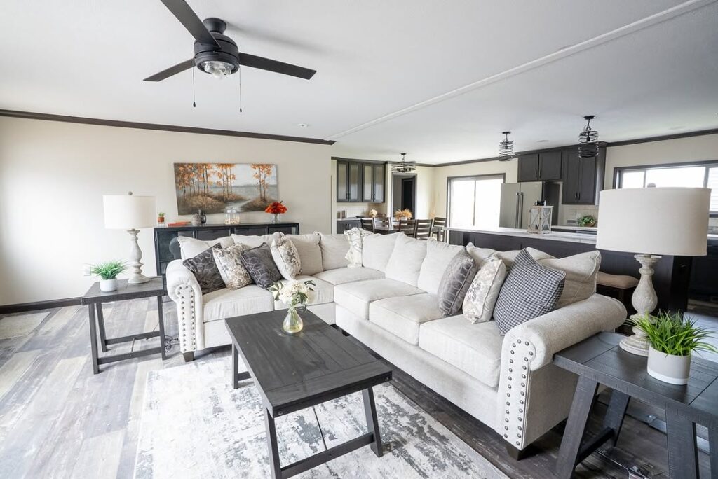Mobile Lounge Space with an Open Layout and Oversized Sectional