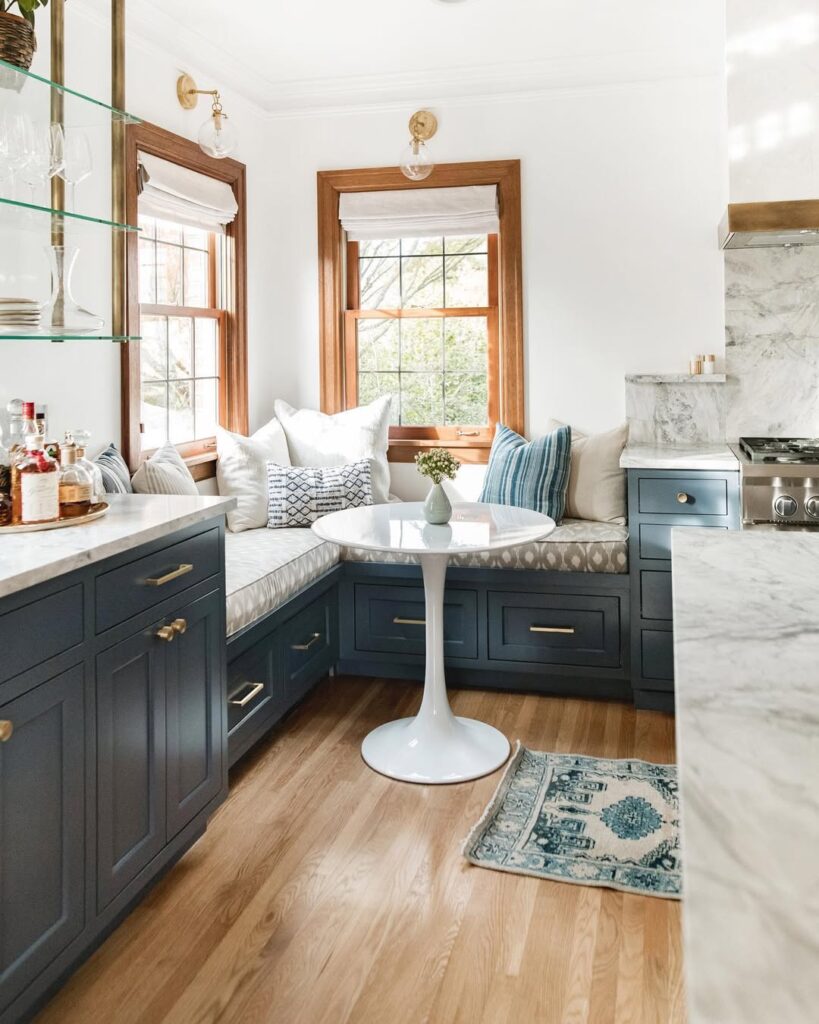 Navy Marble Nook