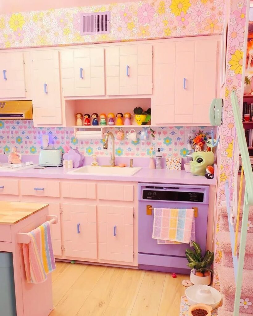 Pastel Color Palettes for Mid-Century Kitchens