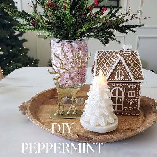 Peppermint Cottage Centerpiece