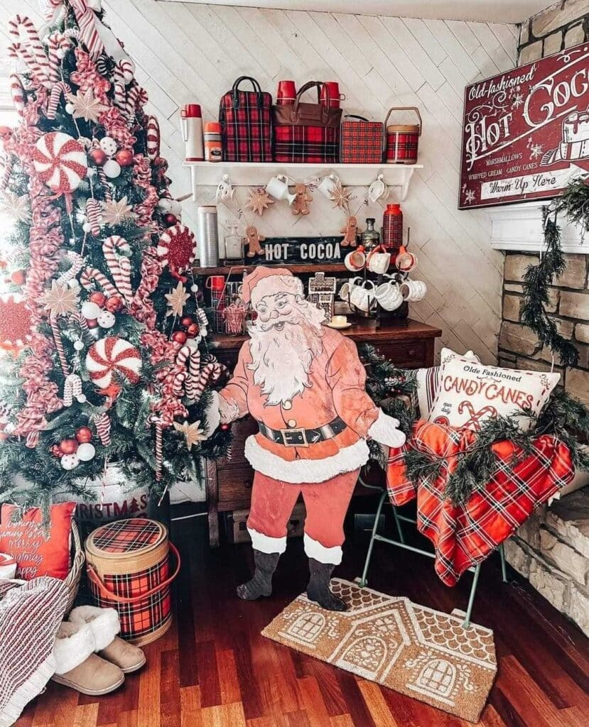 Plaid Peppermint Cocoa Nook
