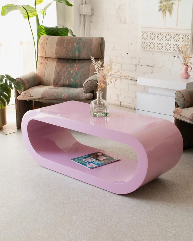Retro Curved Pink Lacquered Coffee Table