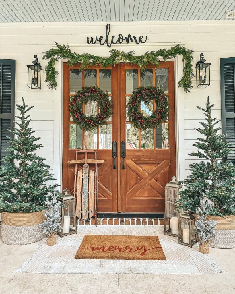 Rustic Holiday Entryway Greenery